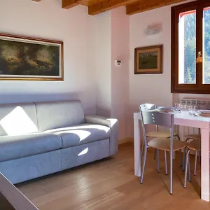  Appartamento Mansarda Corno D'aola
